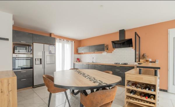 Maison 3 chambres, jardin et garage
