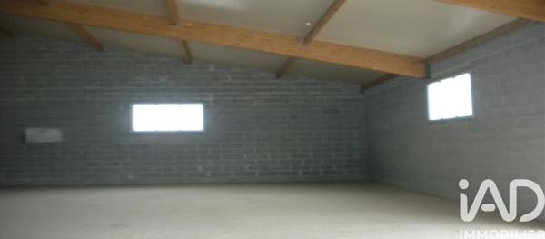 Parking à vendre 250 m² Saint-Jean-d'Angély