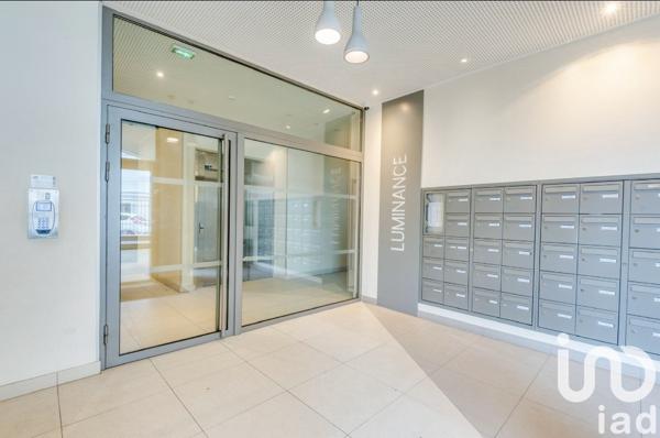 Appartement 4 pièces de 83 m² à Pantin (93500)