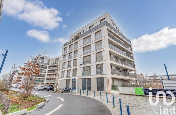 Appartement 4 pièces de 83 m² à Pantin (93500)