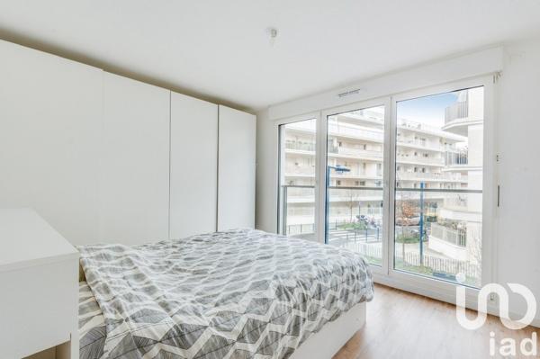 Appartement 4 pièces de 83 m² à Pantin (93500)