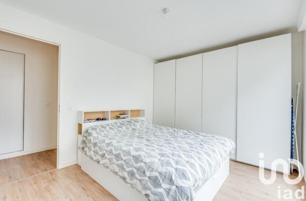 Appartement 4 pièces de 83 m² à Pantin (93500)