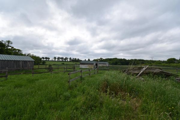 Ferme idéale pour petit élevage équin - 2,8ha en Nord Haute Vienne