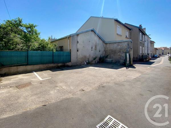 Parking à vendre  12 m2 ST MAX - 54