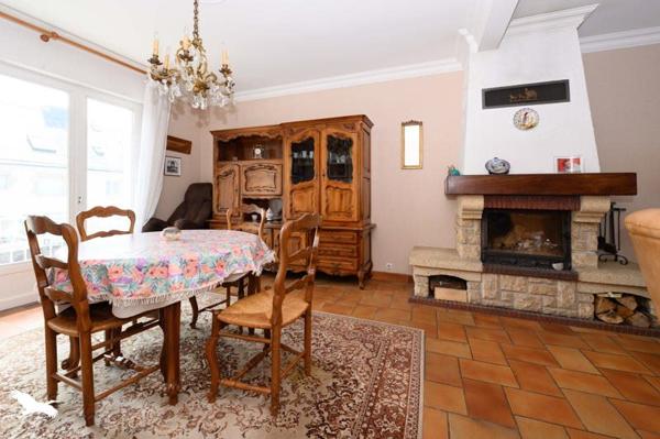 Maison à vendre 262 400 € Lanester 7 p 150 m² DPE D