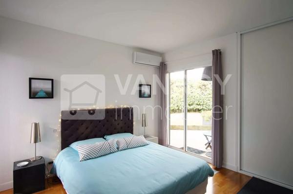 Nouveauté Arcachon – Abatilles / Villa contemporaine en très bon état