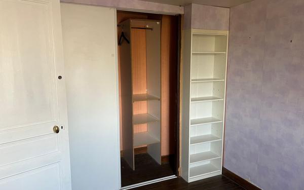 Maison à vendre    5 pièces •  Eu