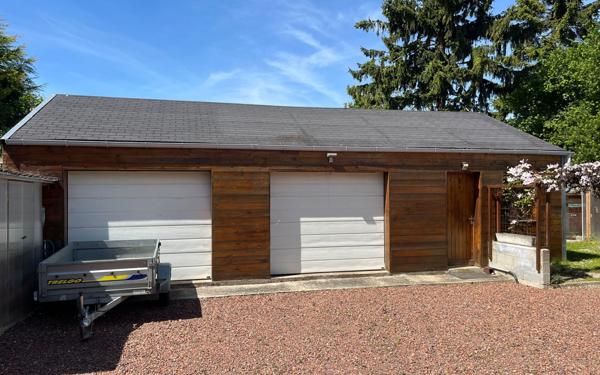 Maison à vendre    5 pièces •  Eu