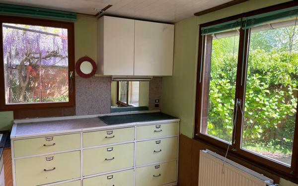 Maison à vendre    5 pièces •  Eu