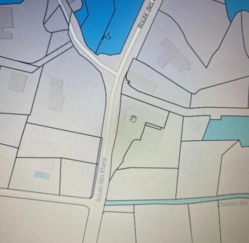 Propriete à vendre 3 pièces CARROS (06)