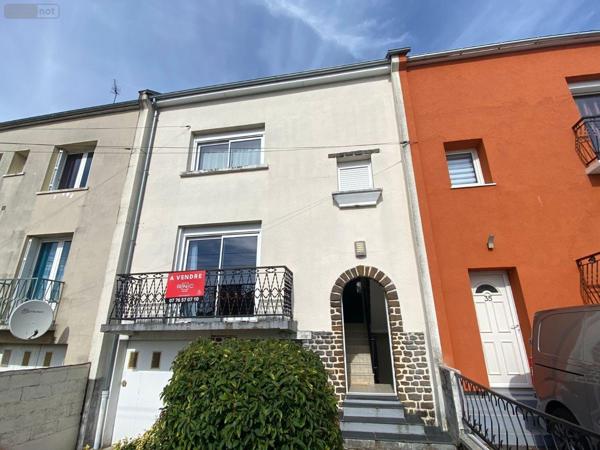 Maison à vendre à Arnage dans la Sarthe (72230), ref : 72122-1398