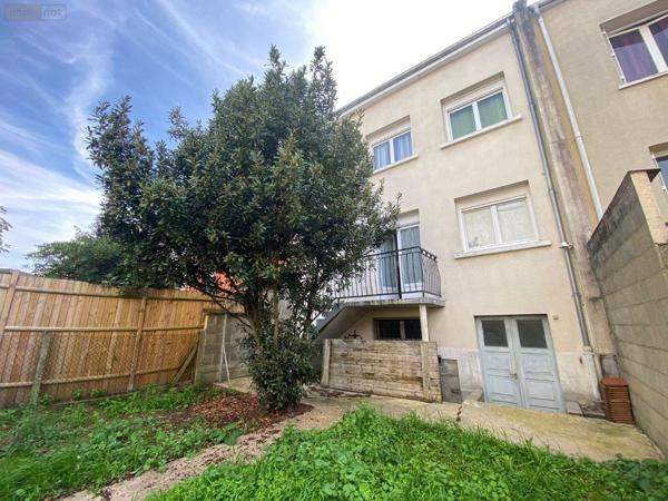 Maison à vendre à Arnage dans la Sarthe (72230), ref : 72122-1398