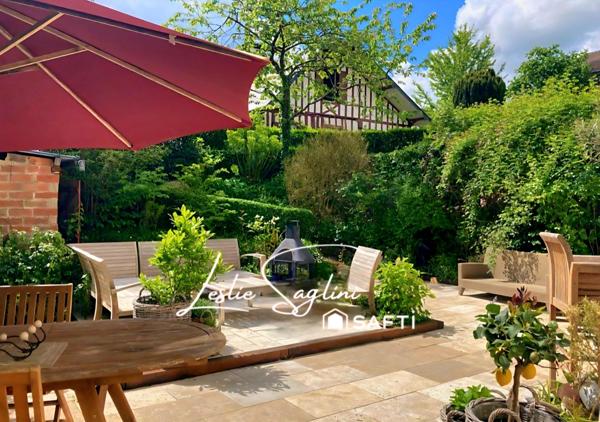 Demeure de charme bien rénovée et sa dépendance