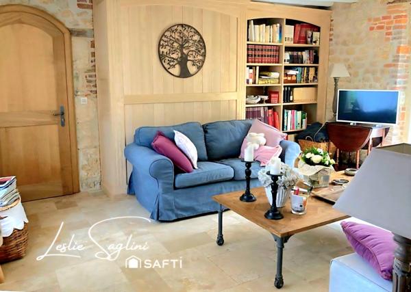 Demeure de charme bien rénovée et sa dépendance