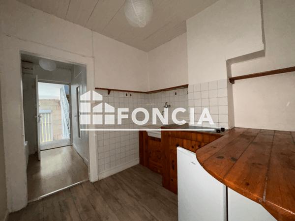 Location Studio 17.49 m² - 18 et 18 bis rue de Pontarlier Besancon 25000