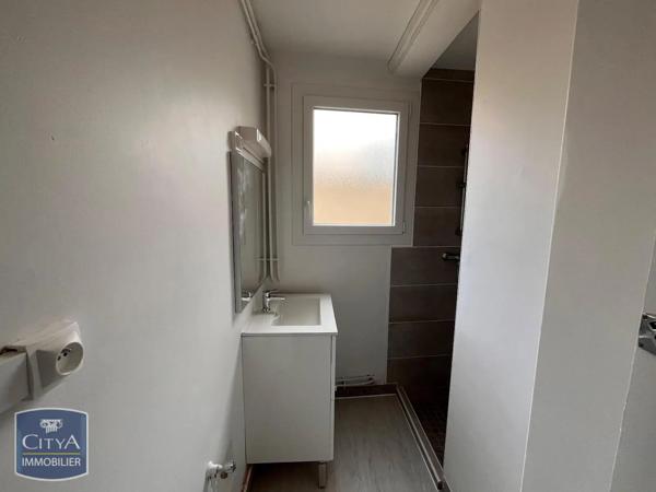 Appartement à louer 2 pièces 32.12m² Agen (47000)