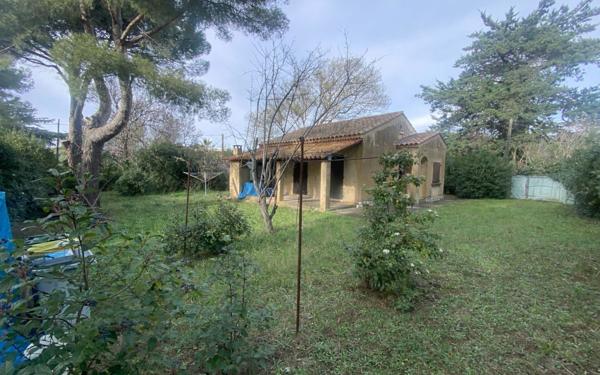 Maison à vendre    3 pièces •  Six-Fours-les-Plages