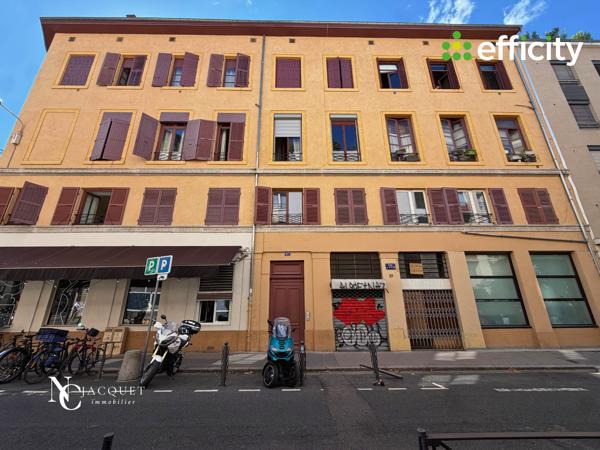 Appartement
         3 pièces
        - 48 m² Exclusivité 239 000 € *