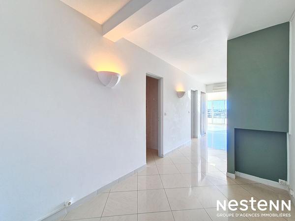 Splendide vue mer panoramique appartement 3 suites parentales garage et piscine