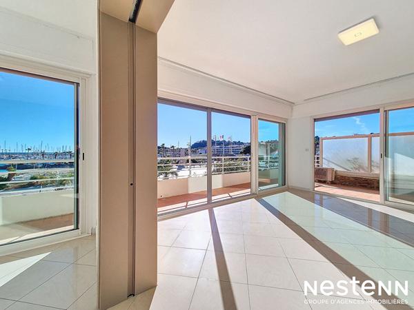 Splendide vue mer panoramique appartement 3 suites parentales garage et piscine