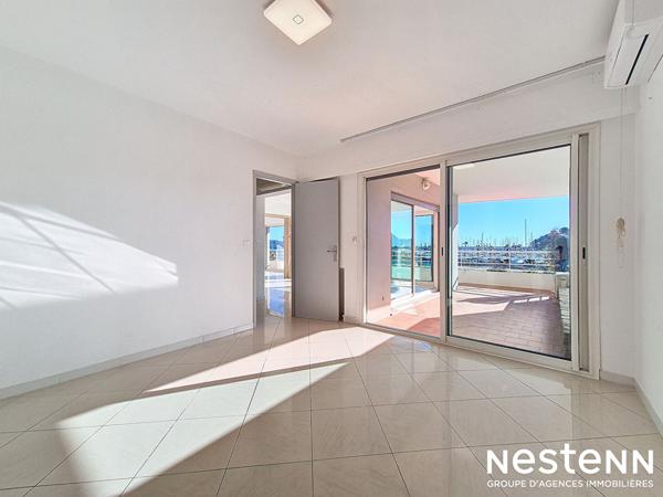 Splendide vue mer panoramique appartement 3 suites parentales garage et piscine