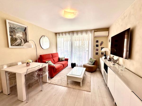 Marseille 9ème, Panouse/Cabot, T3 de 57m2 au calme Absolu avec balcon et cave.