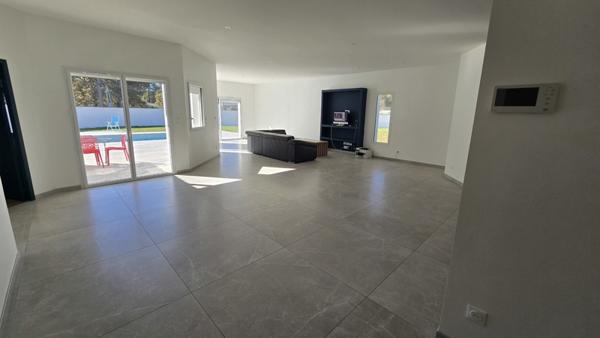 Maison à vendre |  Saint-Jean-d'Illac |  4 pièces | 161 m²