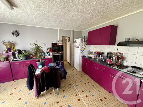 Maison à vendre  4 pièces - 90 m 2   MESCHERS SUR GIRONDE  - 17