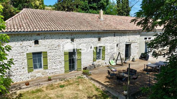 Ferme en pierre 4 pièces 118m² avec dépendances
