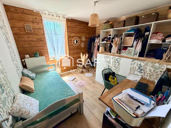 Ferme en pierre 4 pièces 118m² avec dépendances