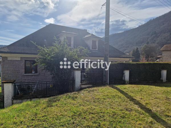 Maison 6 pièces - 185 m²