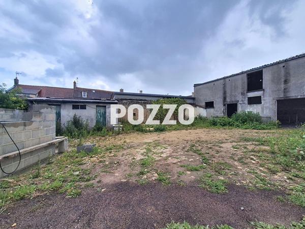 A VENDRE Bâtiment à renover Courseulles Sur Mer (14470) COURSEULLES SUR MER