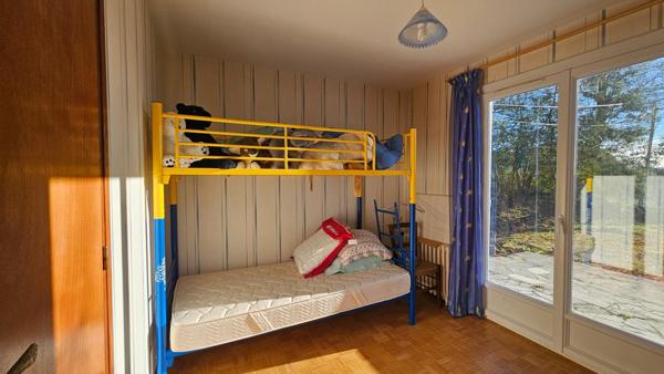 Maison 136m2 - 3 chambres - un bureau - sous sol - garage