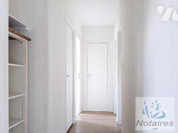 CREON CENTRE Agréable maison traditionnelle en bon état environ 118 m² de surface habitable off...