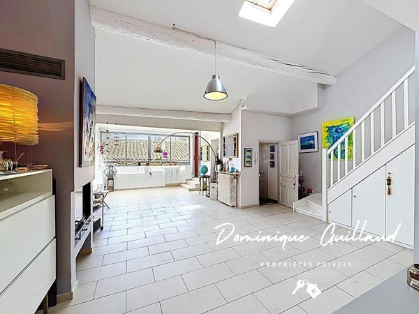 Nîmes Arènes -Duplex 5 piècès 173 m2 avec terrasse et loggia de 50m2