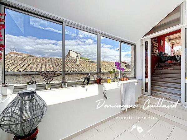 Nîmes Arènes -Duplex 5 piècès 173 m2 avec terrasse et loggia de 50m2