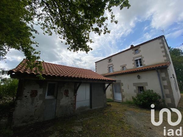 Maison à vendre 6 pièces 192 m² Maulévrier