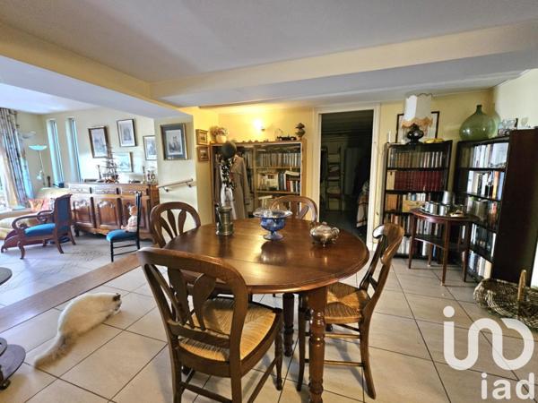 Maison à vendre 8 pièces 220 m² Saint-Juéry