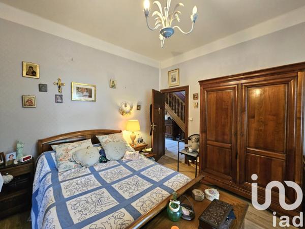 Maison à vendre 8 pièces 220 m² Saint-Juéry