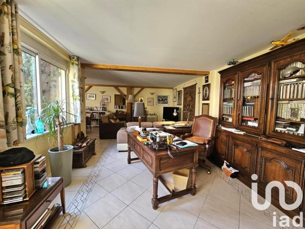 Maison à vendre 8 pièces 220 m² Saint-Juéry