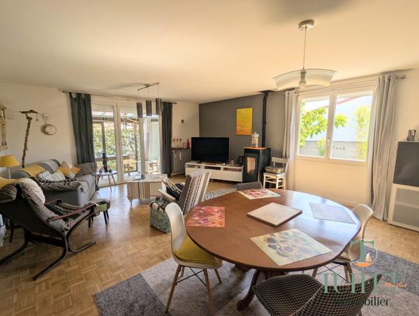 Royan – Maison familiale avec grand garage et jardin piscinable