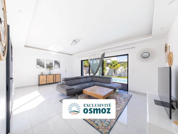 Maison contemporaine avec piscine au cœur de Dompierre-sur-Mer !