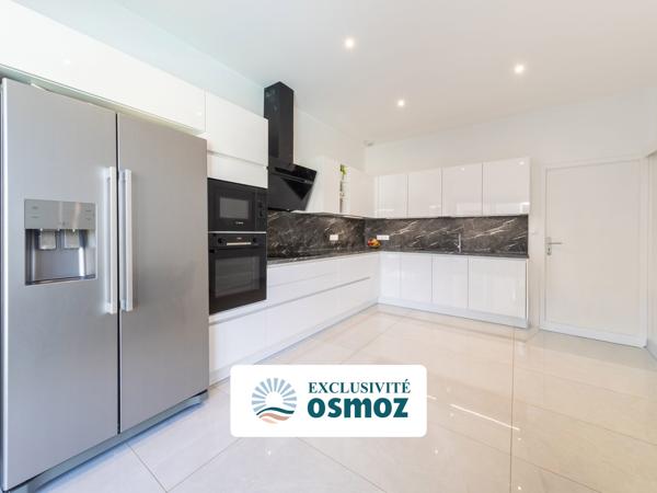 Maison contemporaine avec piscine au cœur de Dompierre-sur-Mer !