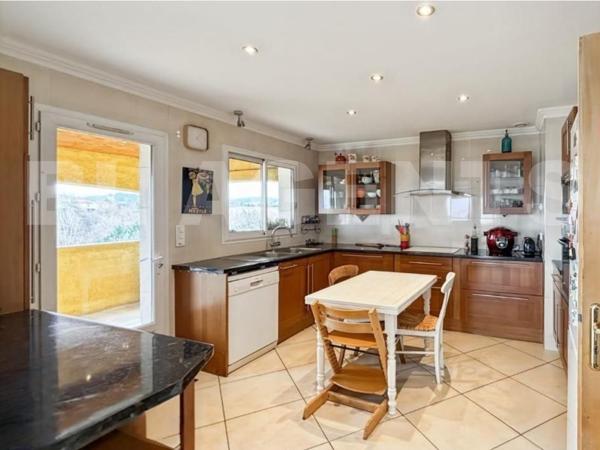 maison/villa 7 pièce(s) 193 m2