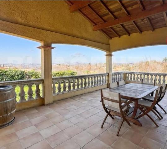 maison/villa 7 pièce(s) 193 m2