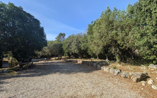 Maison à vendre    3 pièces •  Méjannes-le-Clap