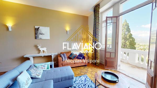 Appartement T4 93m2 + Garage Jausiers (04850)