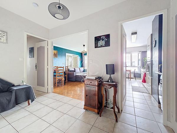 BAISSE DE PRIX - Appartement 76m² 4 pièces + cuisine - Secteur BELLEVUE - Saint etienne