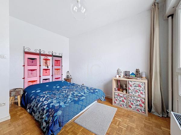 BAISSE DE PRIX - Appartement 76m² 4 pièces + cuisine - Secteur BELLEVUE - Saint etienne