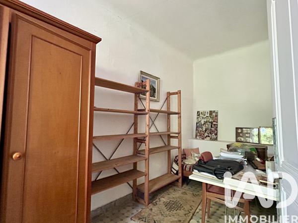Maison à vendre 8 pièces 180 m² Châteauneuf-de-Gadagne